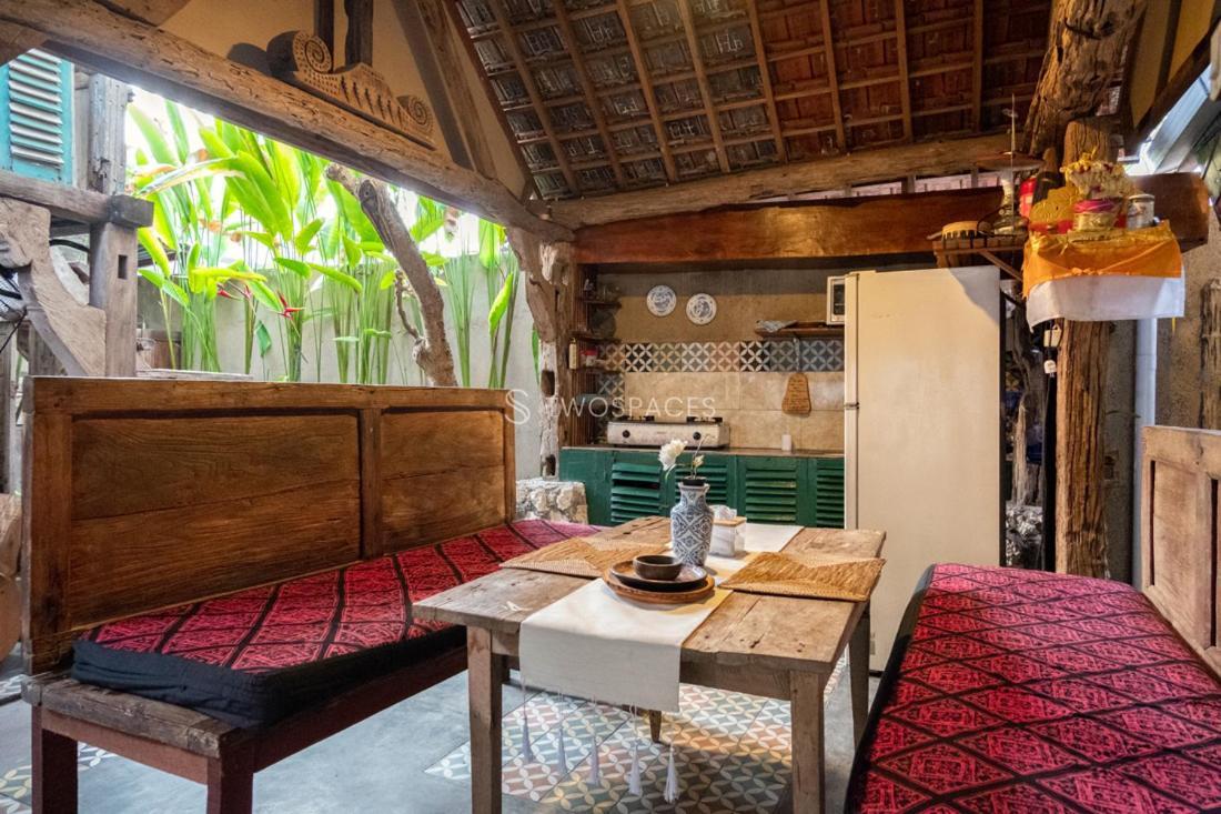 Kayu Beach Villa By Twospaces, Nusa Dua Beach エクステリア 写真